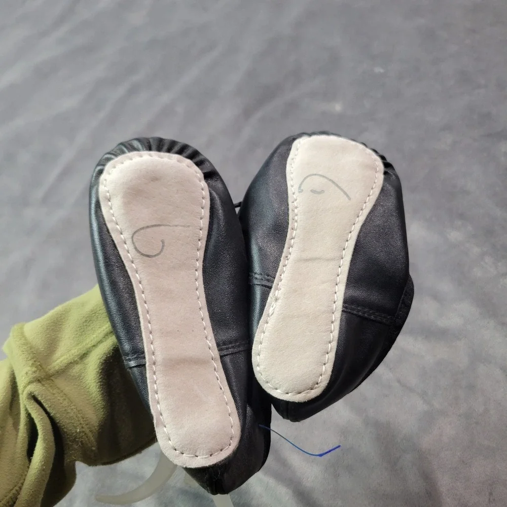 Freestyle Danskin Company Black Leather Ballet Dance Shoes Child Size‎ 10